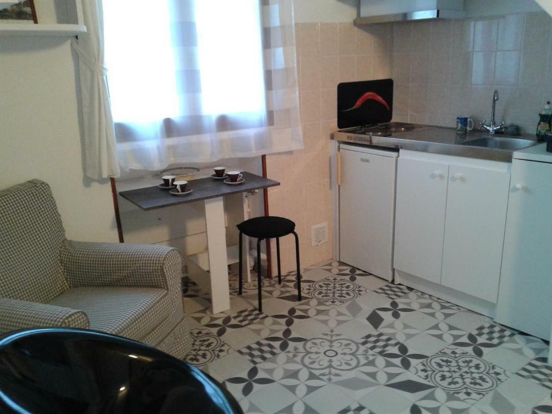 Marius Et Fanny Apartment Oraison Exterior foto